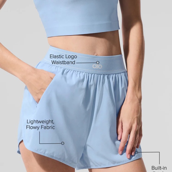 Alo Yoga Match Point Short in Seashell Blue Women's Size Small NEW - Picture 4 of 7